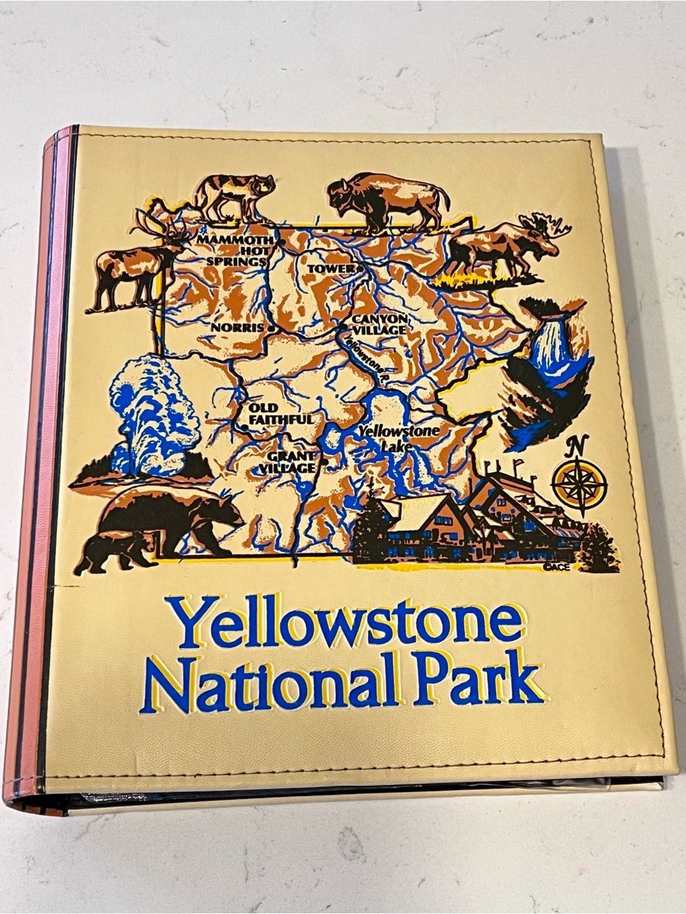 vintage-style Yellowstone National Park souvenir photo album 100- 4x6’s